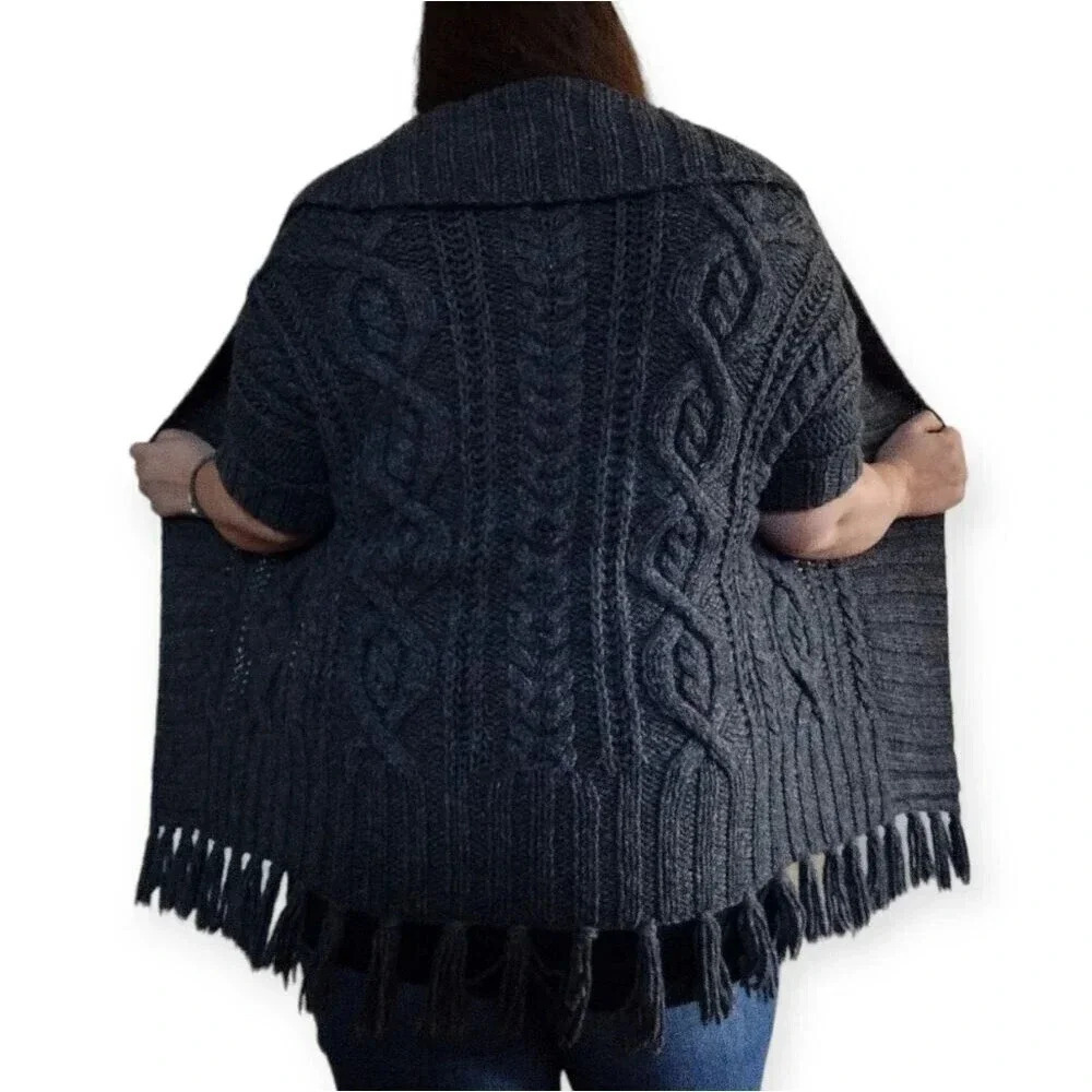 Women's Cardigan Sweater Chunky Cable Knit Wool Blend Fringe Gray Fall Cardigan